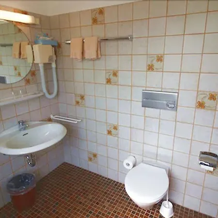 Helms 3* Bergen (Lower-Saxony)