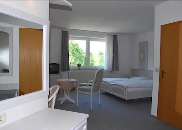 Hotel Helms Bergen (Lower-Saxony)